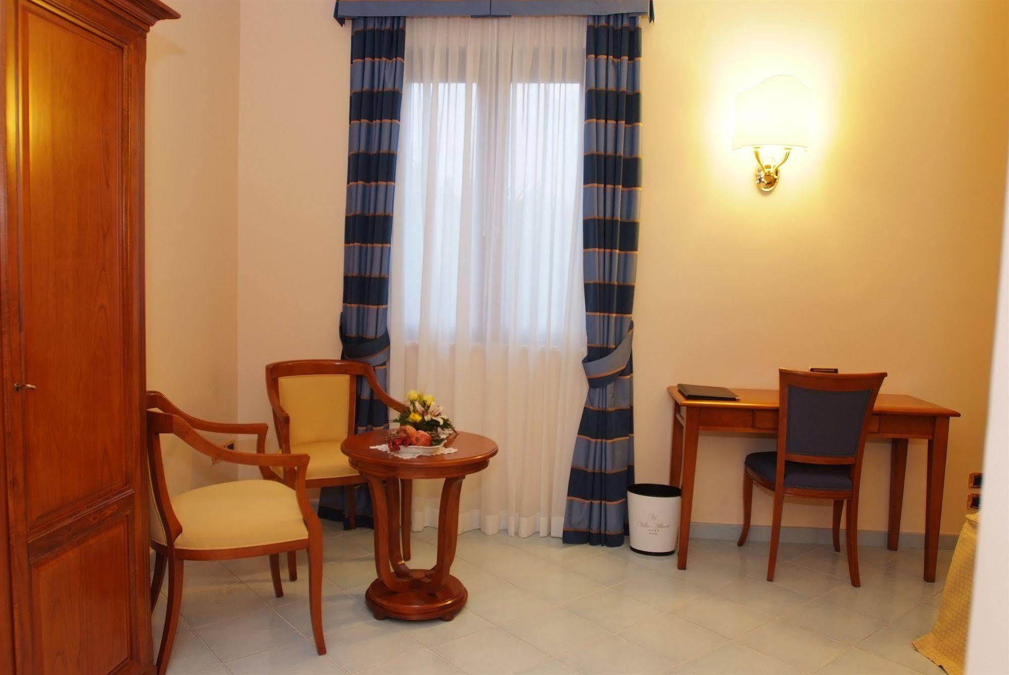 Hotel Albani