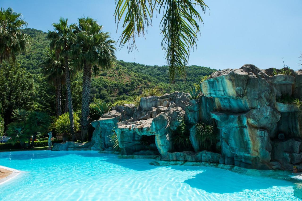 Albani Hotel 4*
